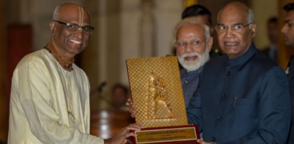 AKSHAYA PATRA FOUNDATION, INDIA AND SULABH INTERNATIONAL (JOINTLY)