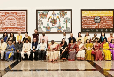 राष्ट्रपति श्रीमती द्रौपदी मुर्मु जी ने राष्ट्रपति भवन सांस्कृतिक केंद्र, नई दिल्ली में @ministryofculturegoi
